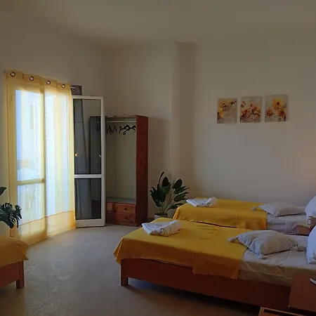 Apartment On The Strip 4 Kavos